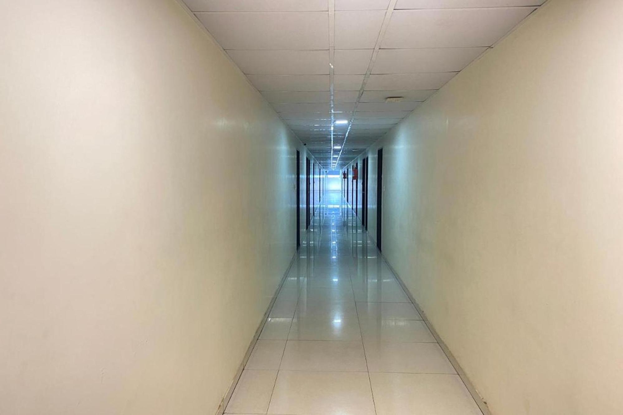 Hotel Kalyan Palace Batwa Экстерьер фото